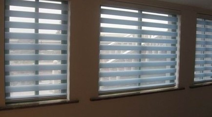 找上海冠毅窗飾-辦公卷簾-百葉窗-百葉簾制作廠家的柔紗簾材料-上海柔紗簾批發價格價格、圖片、詳情,上一比多_一比多產品庫